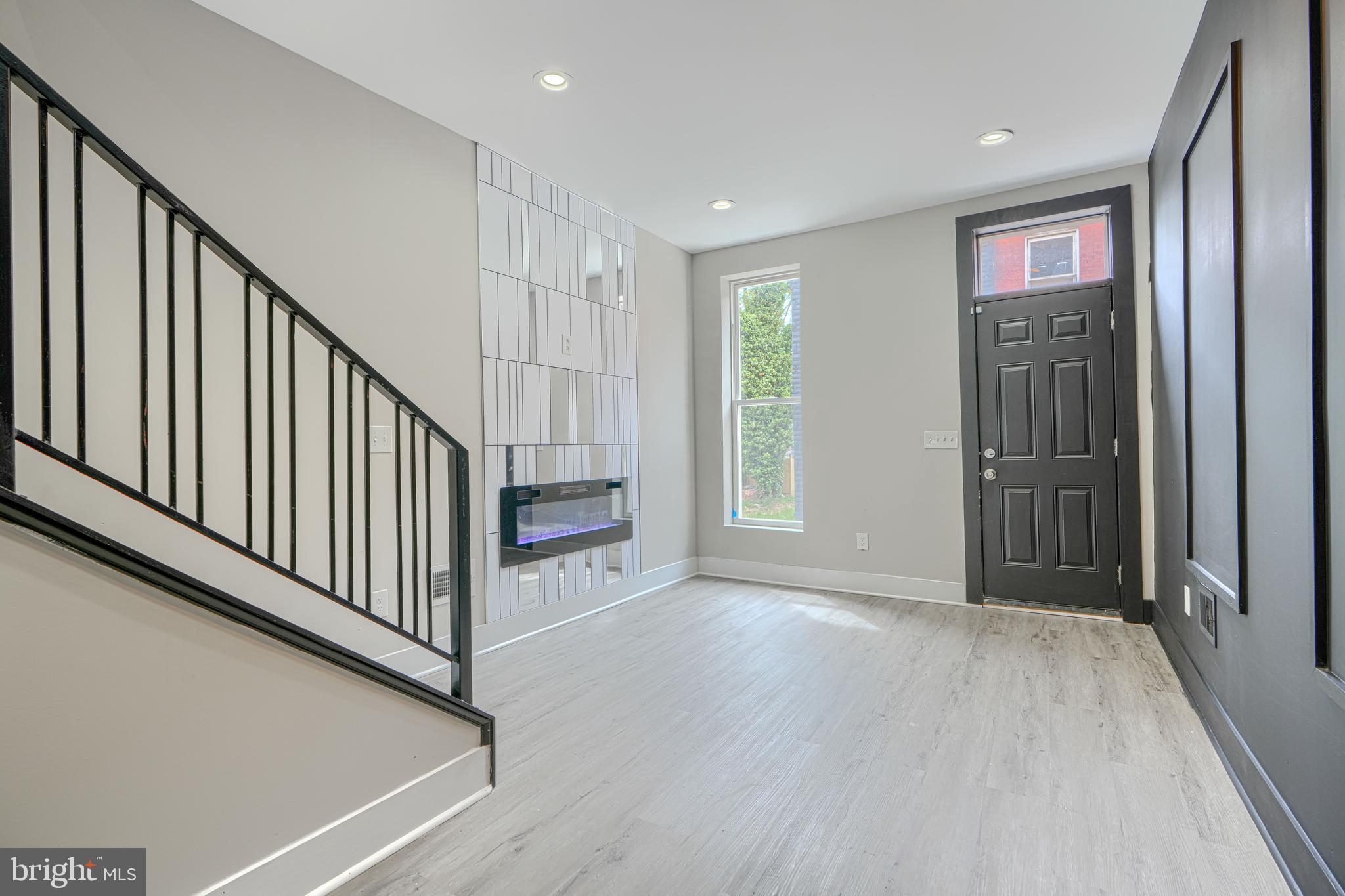 1803 North Dallas Street Baltimore, MD 21213 - Photo 4 of 19