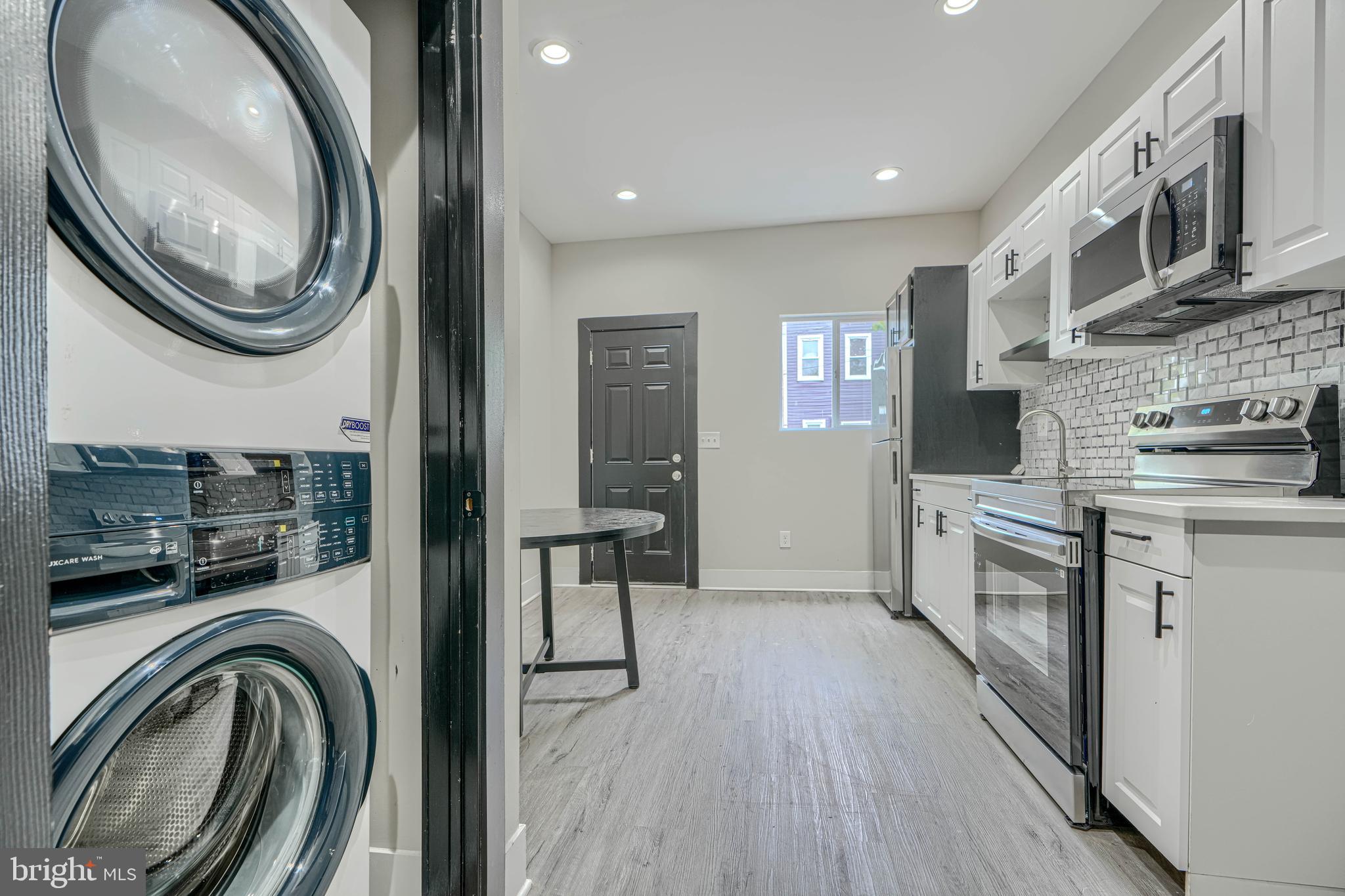1803 North Dallas Street Baltimore, MD 21213 - Photo 7 of 19 Laundry on main level