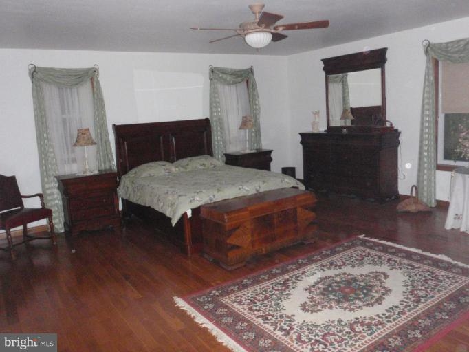 4034 Old Rocks Road Street, MD 21154 - Photo 6 of 10 Master Bedroom