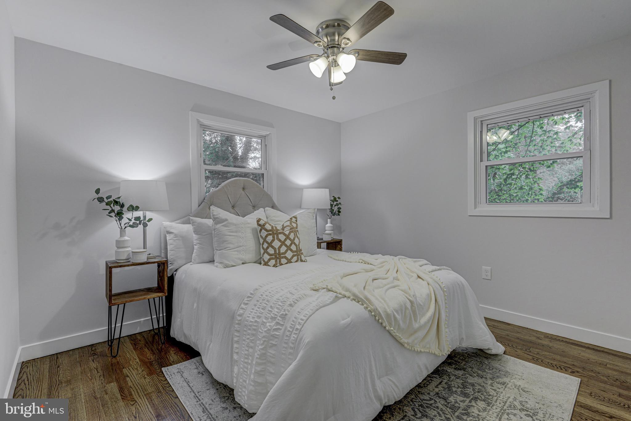 731 Hollen Road Baltimore, MD 21212 - Photo 22 of 39 Ceiling fan light combo in each BR