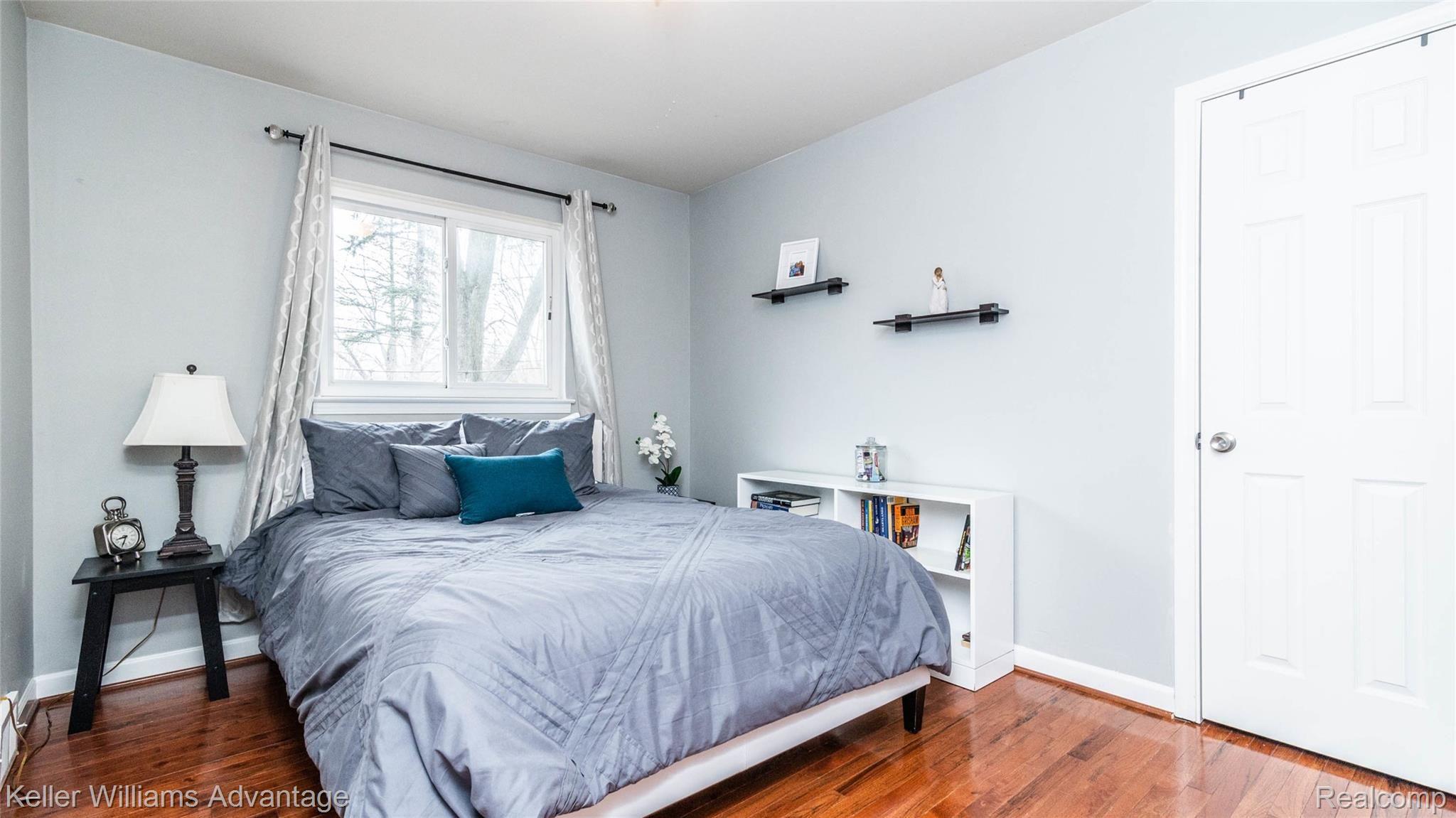 1216 West Webster Road Royal Oak, MI 48073 - Photo 16 of 36 00__19.jpg