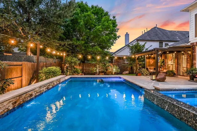 $700,000 | 2417 Turtle Mountain Bend, Austin, TX 78748