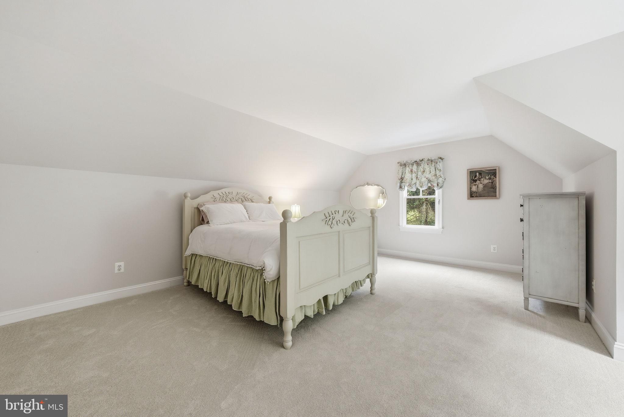 2608 Hunter Mill Road Oakton, VA 22124 - Photo 25 of 50