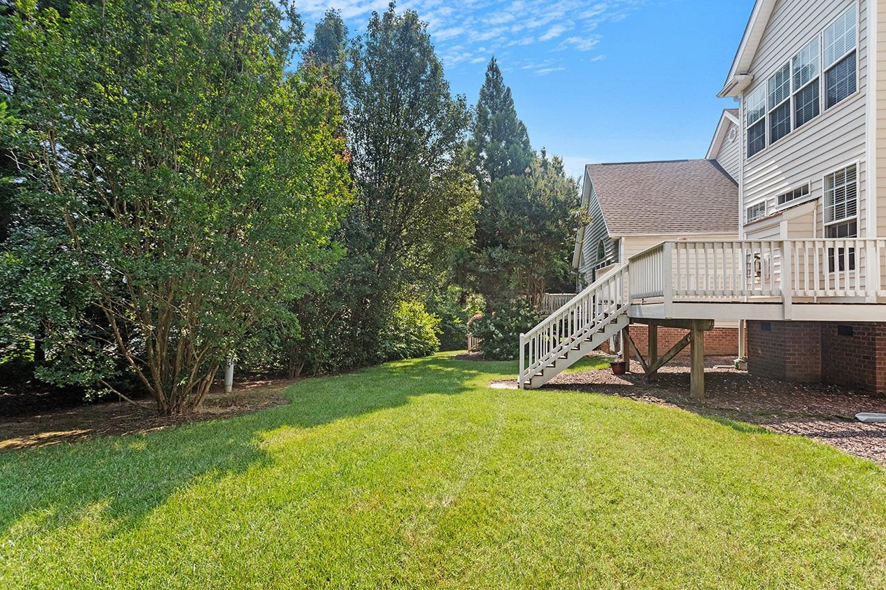 9202 White Eagle Court Raleigh, NC 27617 - Photo 30 of 34 Photo 30
