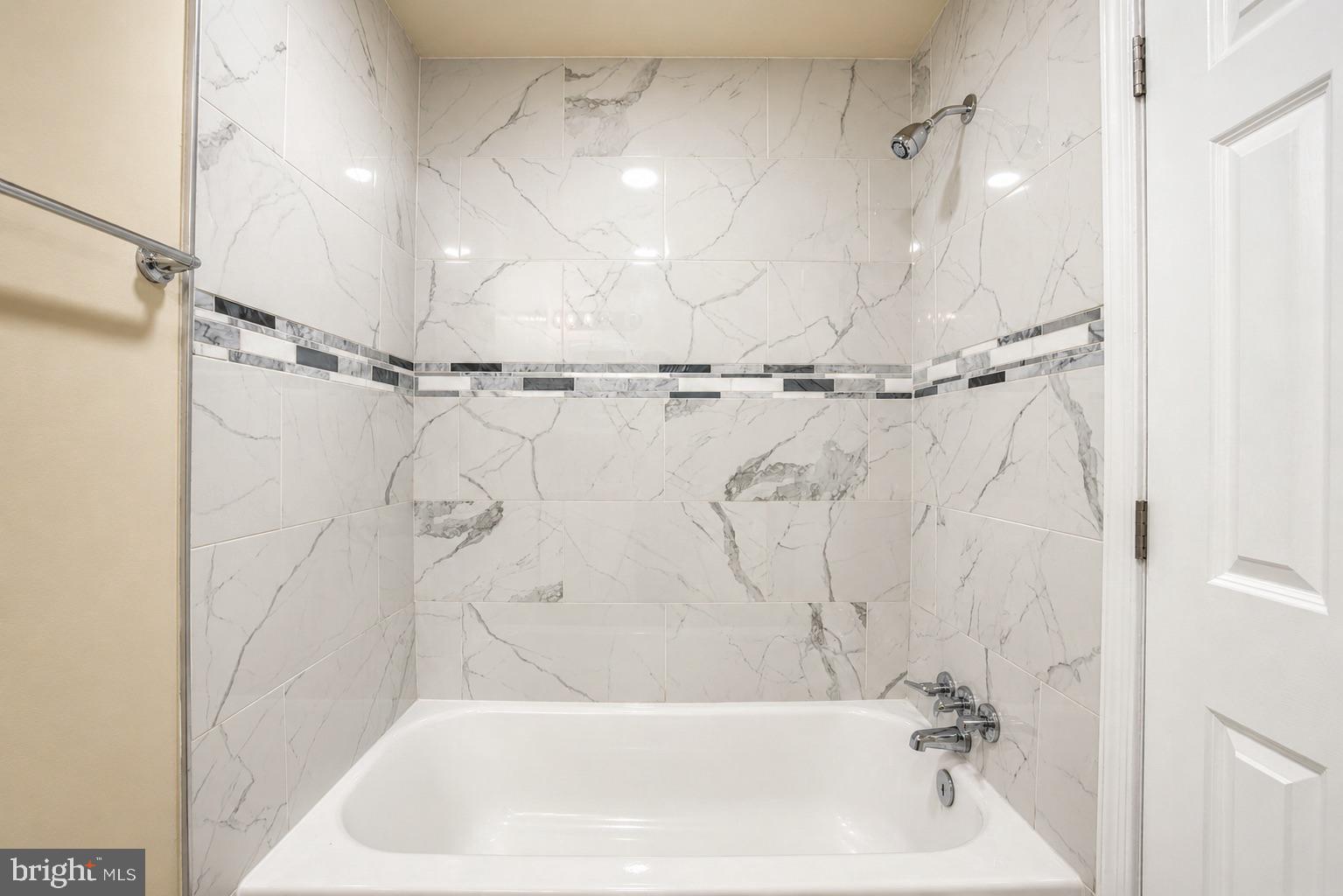 2834 R Street Southeast, Unit 2 Washington, DC 20020 - Photo 8 of 20