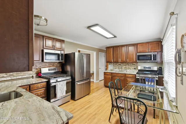 $799,000 | 73 East Connecticut Concourse, Jackson, NJ 08527