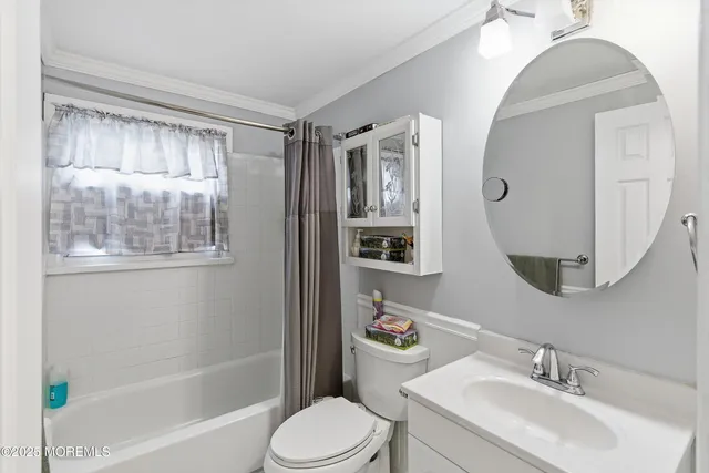 $799,000 | 73 East Connecticut Concourse, Jackson, NJ 08527