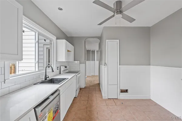 $1,800 | 145 Hixson Avenue, Syracuse, NY 13206