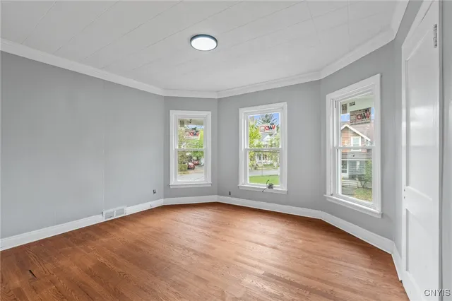 $2,300 | 145 Hixson Avenue, Syracuse, NY 13206