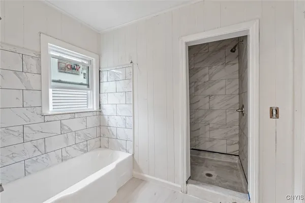 $1,800 | 145 Hixson Avenue, Syracuse, NY 13206