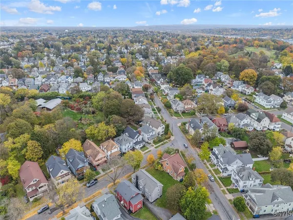 $1,800 | 145 Hixson Avenue, Syracuse, NY 13206