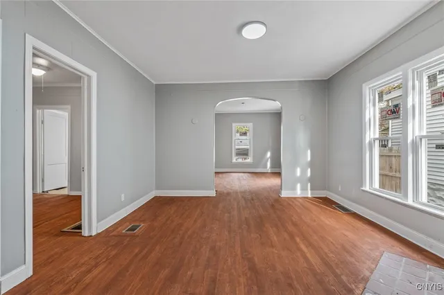 $2,300 | 145 Hixson Avenue, Syracuse, NY 13206