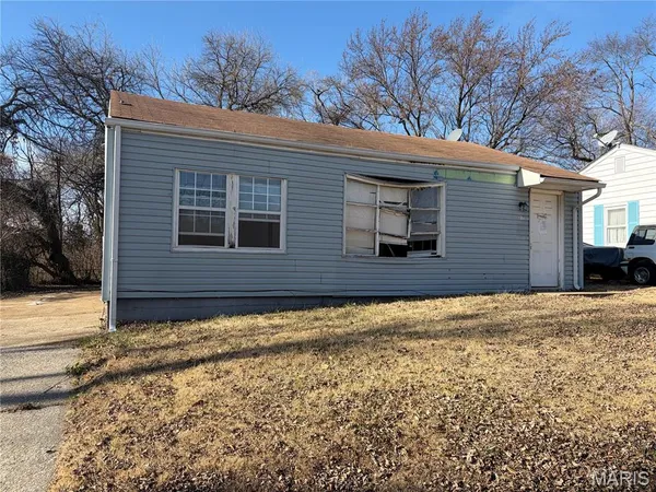 $20,000 | 317 Mueller Avenue, Ferguson, MO 63135
