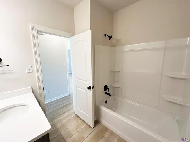 $268,415 | 39729 Axis Avenue, Ponchatoula, LA 70454