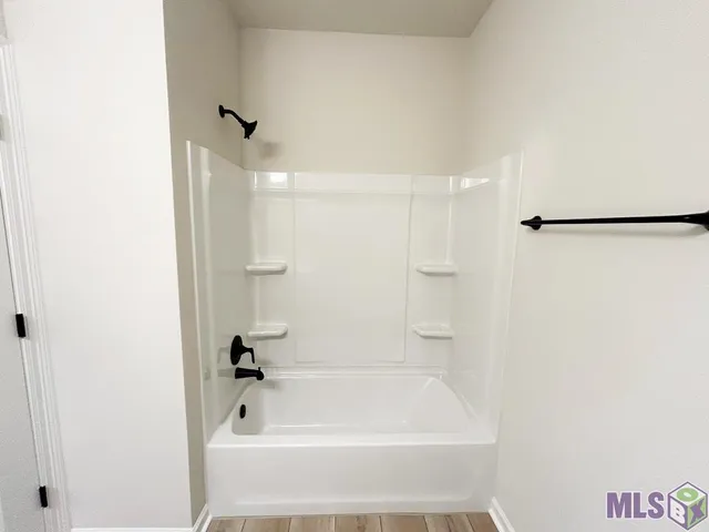 $268,415 | 39729 Axis Avenue, Ponchatoula, LA 70454