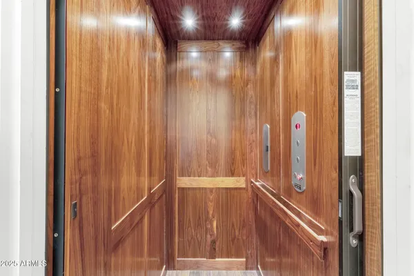 $10,000 | 27000 North Alma School Parkway, Unit 2032, Scottsdale, AZ 85262