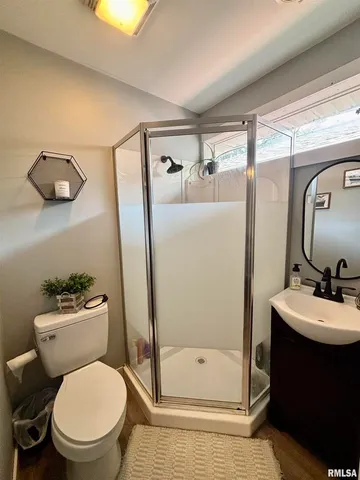 $129,900 | 510 1/2 East 6th Street, Metropolis, IL 62960