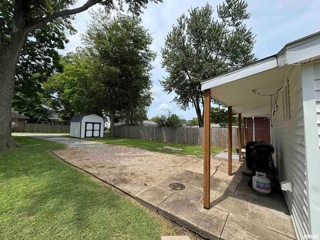 $129,900 | 510 1/2 East 6th Street, Metropolis, IL 62960