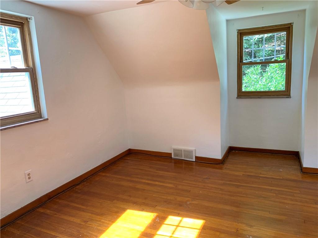 106 Buckhill Road Pittsburgh, PA 15237 - Photo 14 of 18 Gallery Image 14