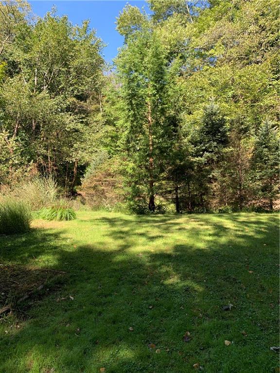 106 Buckhill Road Pittsburgh, PA 15237 - Photo 17 of 18 Gallery Image 17