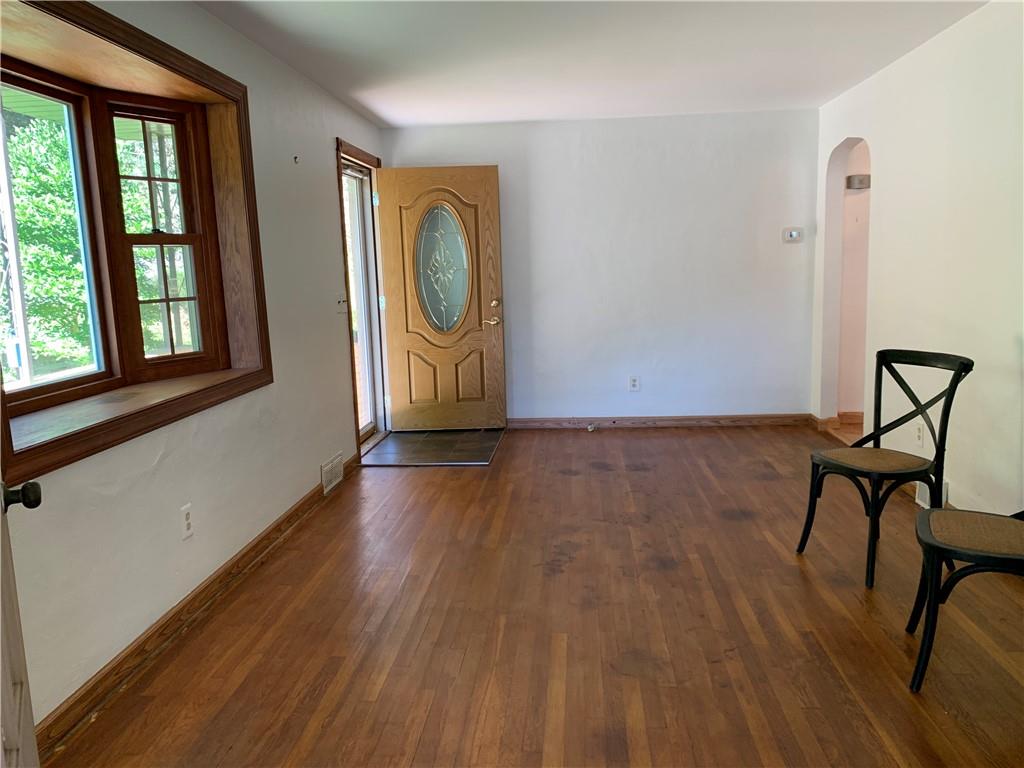 106 Buckhill Road Pittsburgh, PA 15237 - Photo 6 of 18 Gallery Image 6