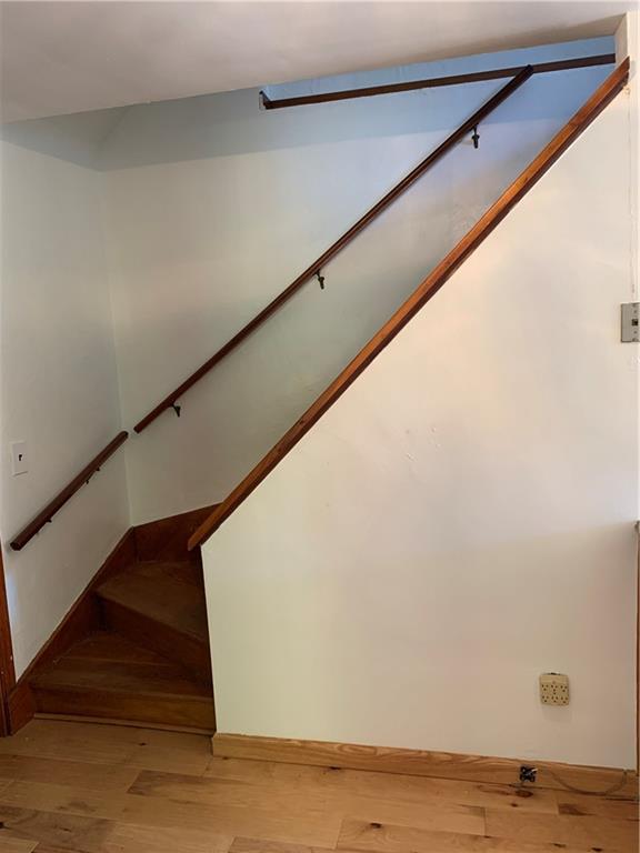106 Buckhill Road Pittsburgh, PA 15237 - Photo 10 of 18 Gallery Image 10