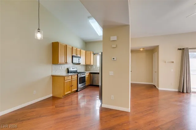 $1,525 | 7450 South Eastern Avenue, Unit 2118, Las Vegas, NV 89123