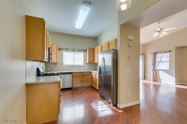 $1,525 | 7450 South Eastern Avenue, Unit 2118, Las Vegas, NV 89123