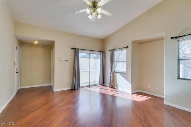 $1,525 | 7450 South Eastern Avenue, Unit 2118, Las Vegas, NV 89123