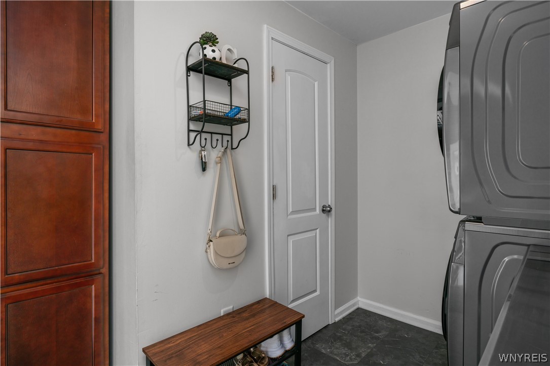 82 Doncaster Road Tonawanda Town, NY 14217 - Photo 23 of 50