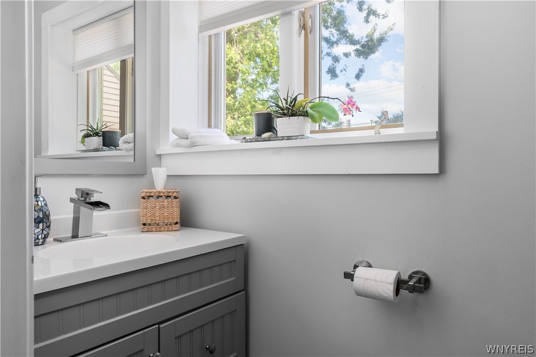 82 Doncaster Road Tonawanda Town, NY 14217 - Photo 24 of 50