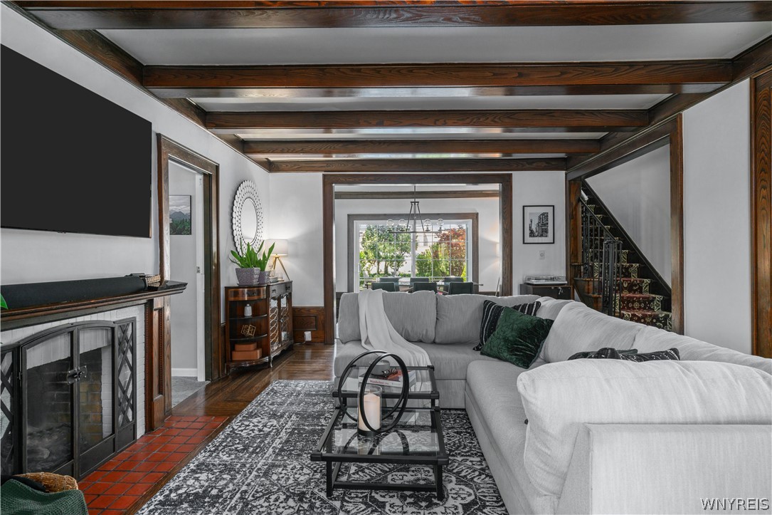 82 Doncaster Road Tonawanda Town, NY 14217 - Photo 4 of 50