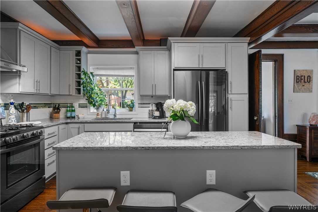 82 Doncaster Road Tonawanda Town, NY 14217 - Photo 10 of 50