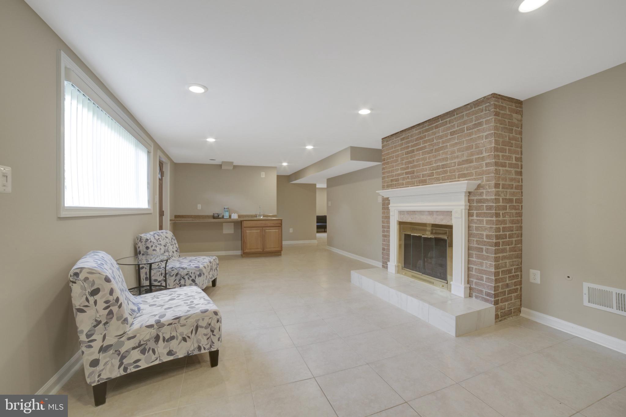 7536 Axton Street Springfield, VA 22151 - Photo 28 of 36 Gallery Image 28