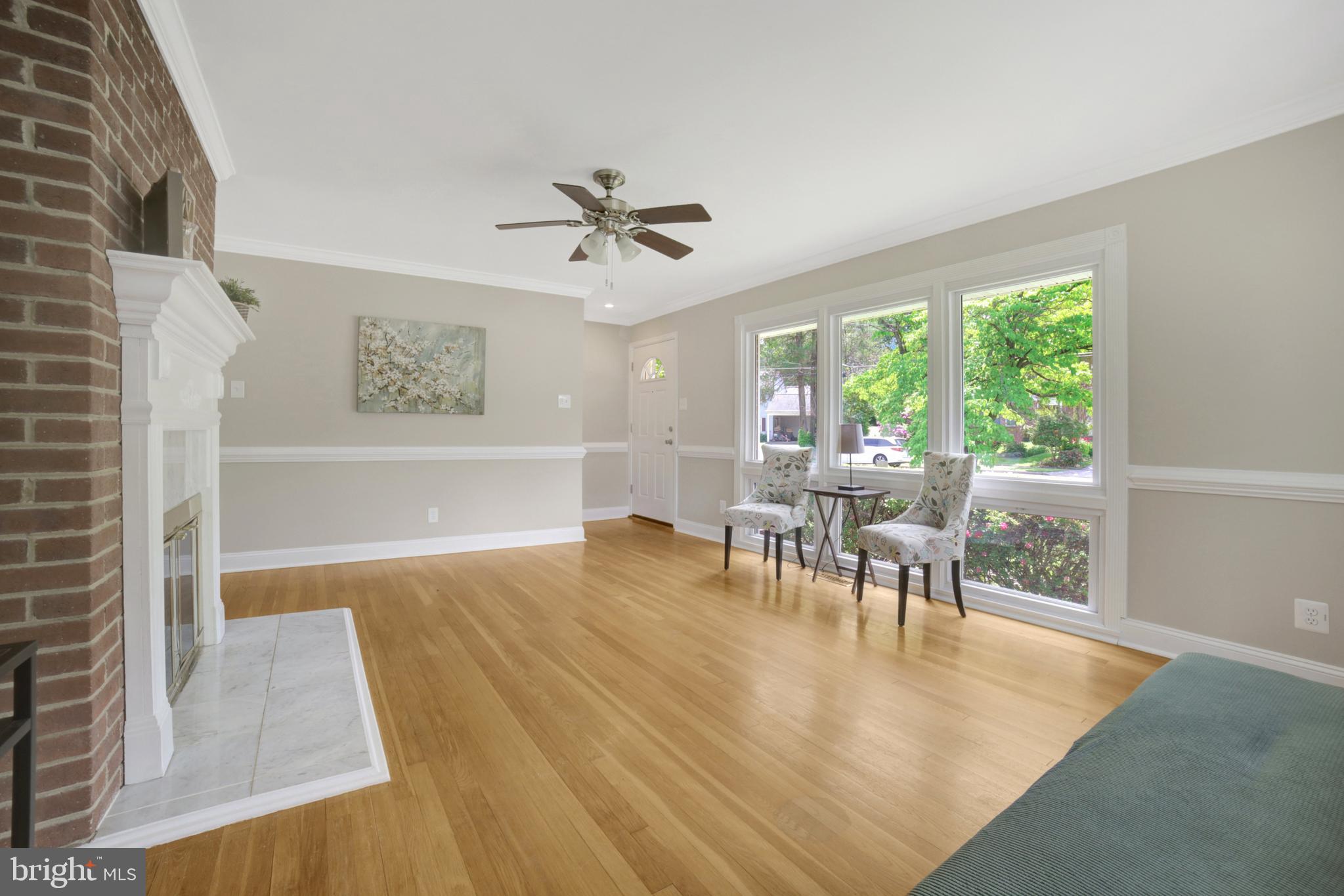 7536 Axton Street Springfield, VA 22151 - Photo 4 of 36 Gallery Image 4