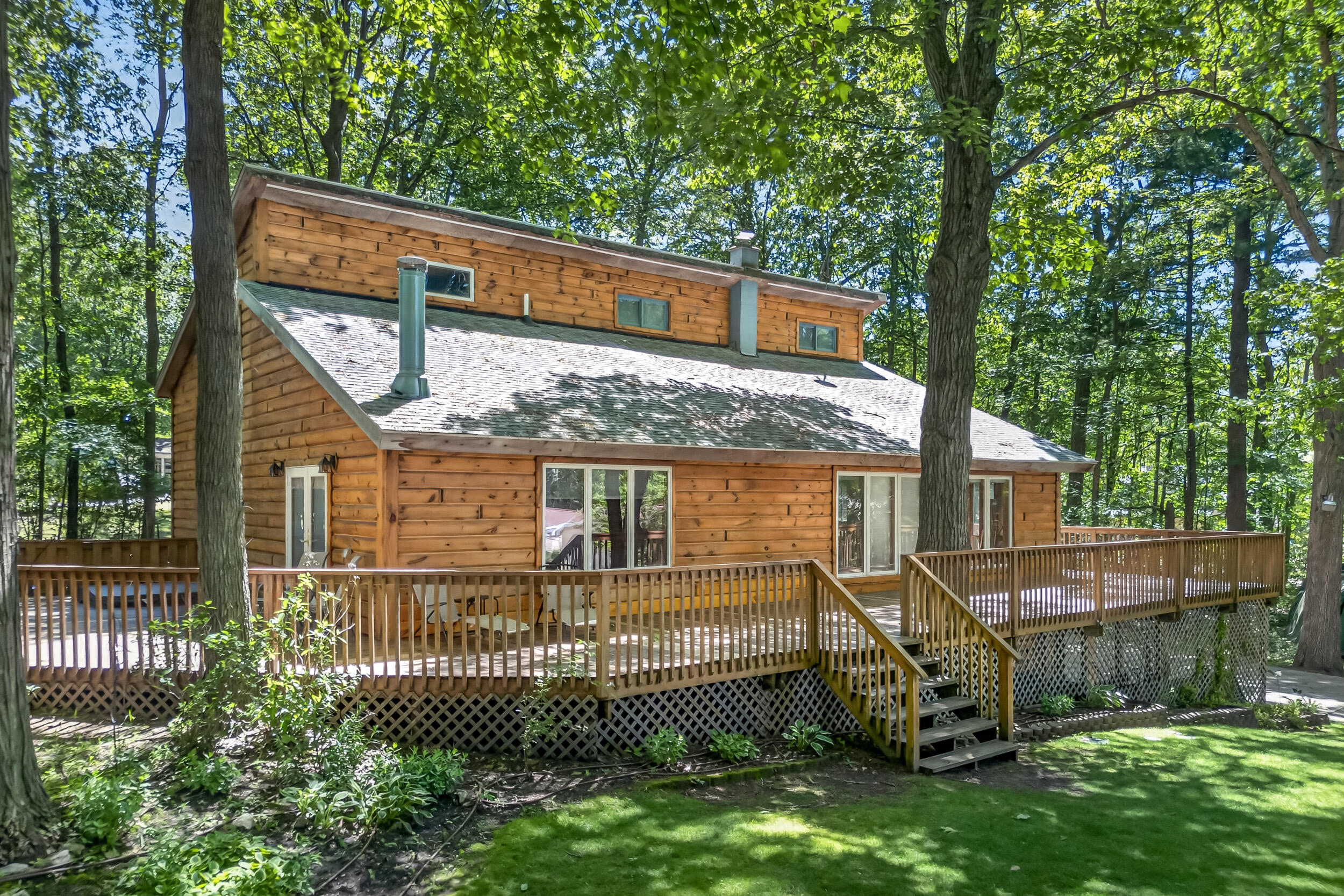 9531 Silver Lake Road Mears, MI 49436 - Photo 3 of 56 IMG_2870