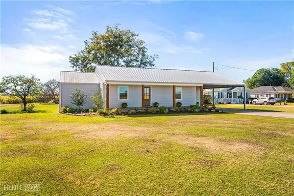 $260,000 | 514 Longbridge Road, Cottonport, LA 71327
