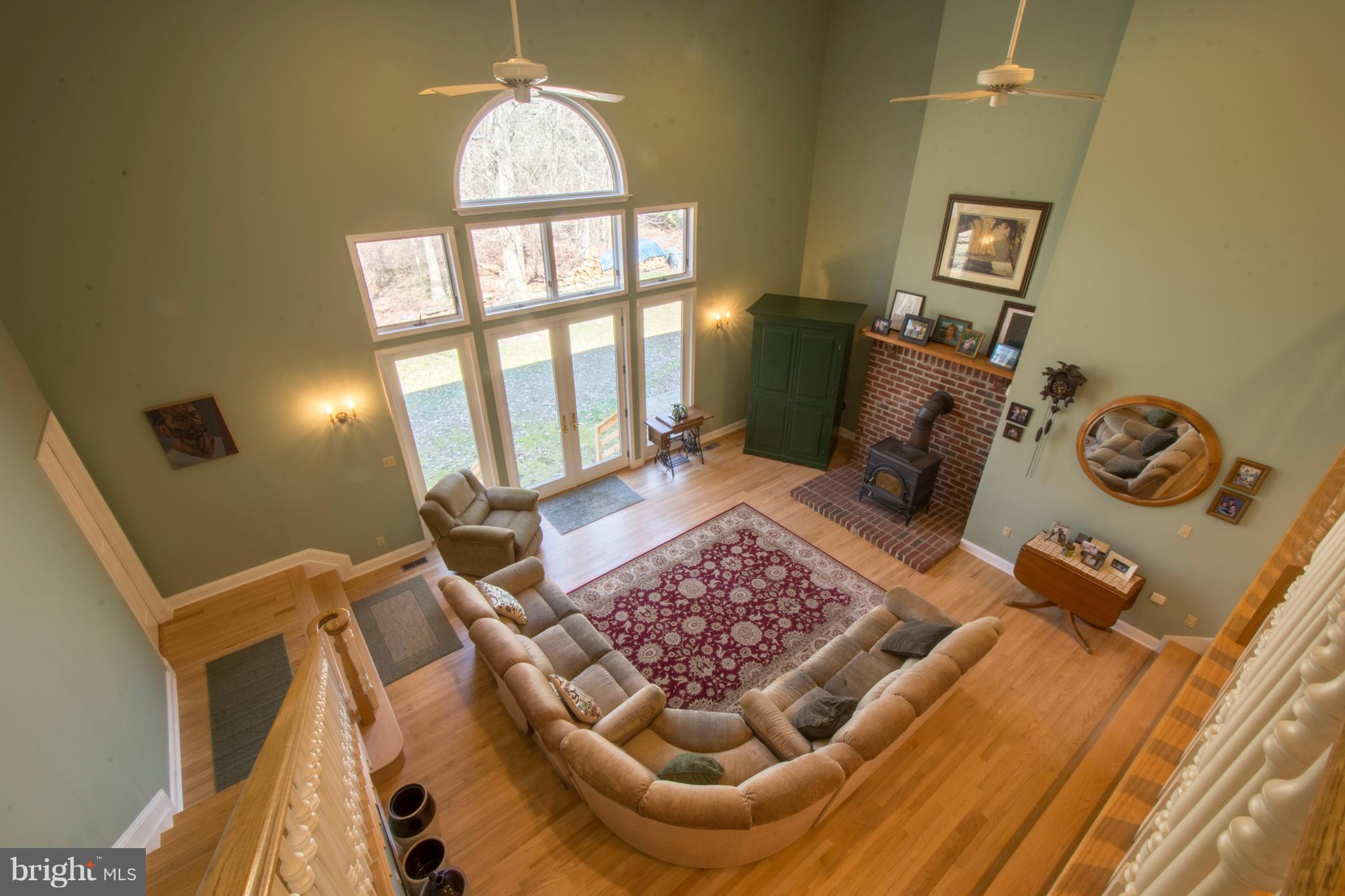 188 Waldo Road Pasadena, MD 21122 - Photo 5 of 29 Living Room As Seen From Upper Level