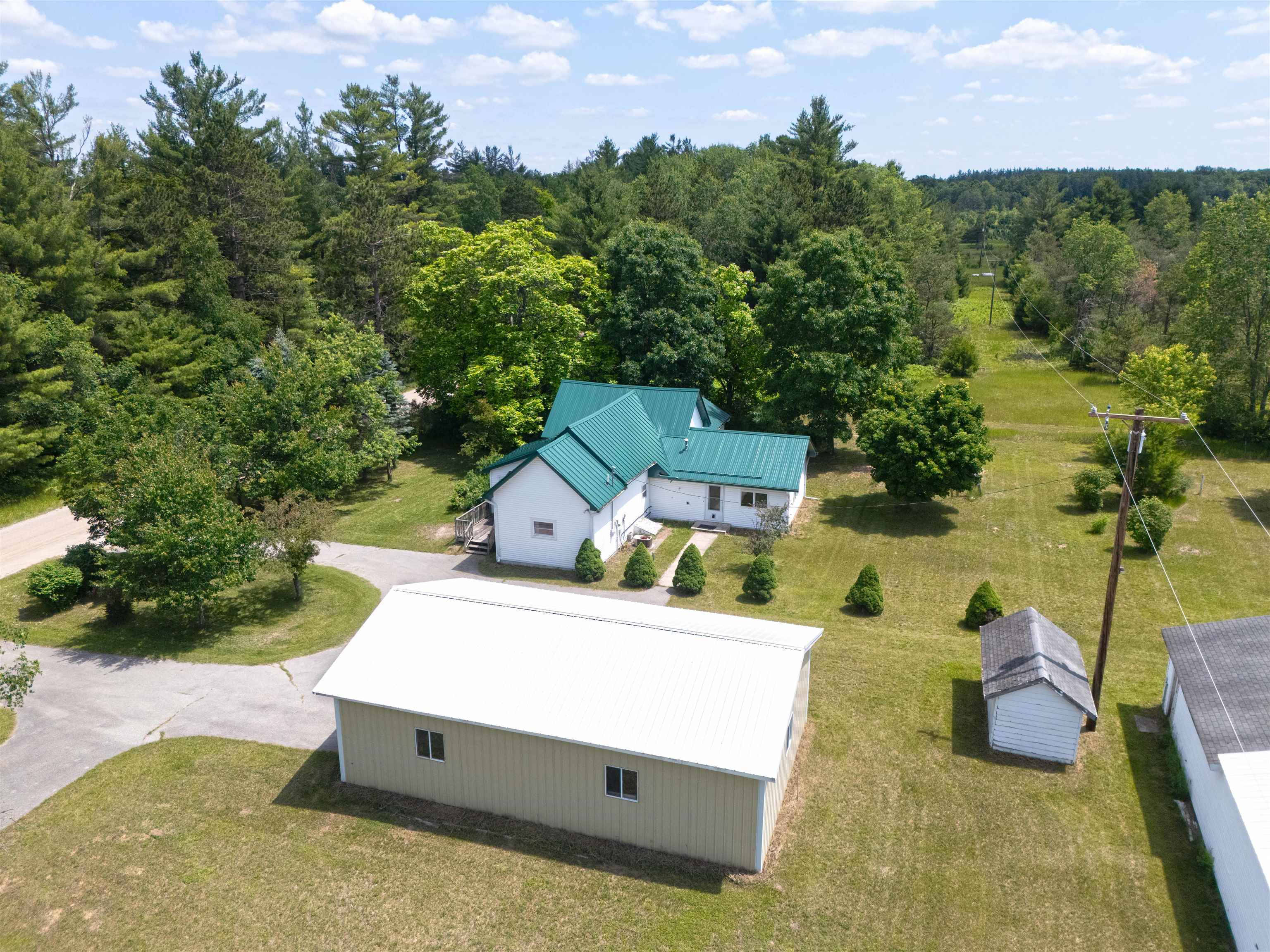 5201 West 14 Road Mesick, MI 49668 - Photo 26 of 35