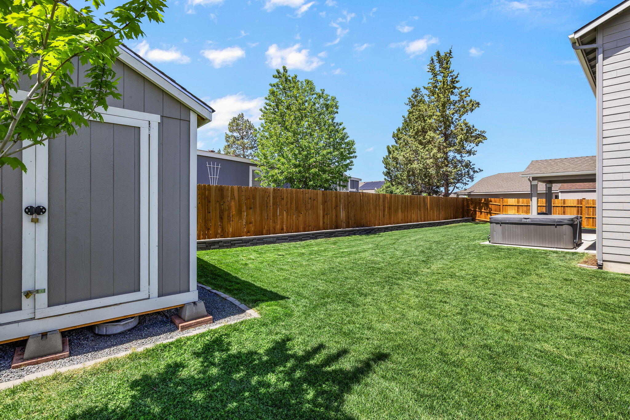 2366 Southwest Newberry Loop Redmond, OR 97756 - Photo 30 of 40 2024_05_18_2366_nw_newberry_loop_rdm-34