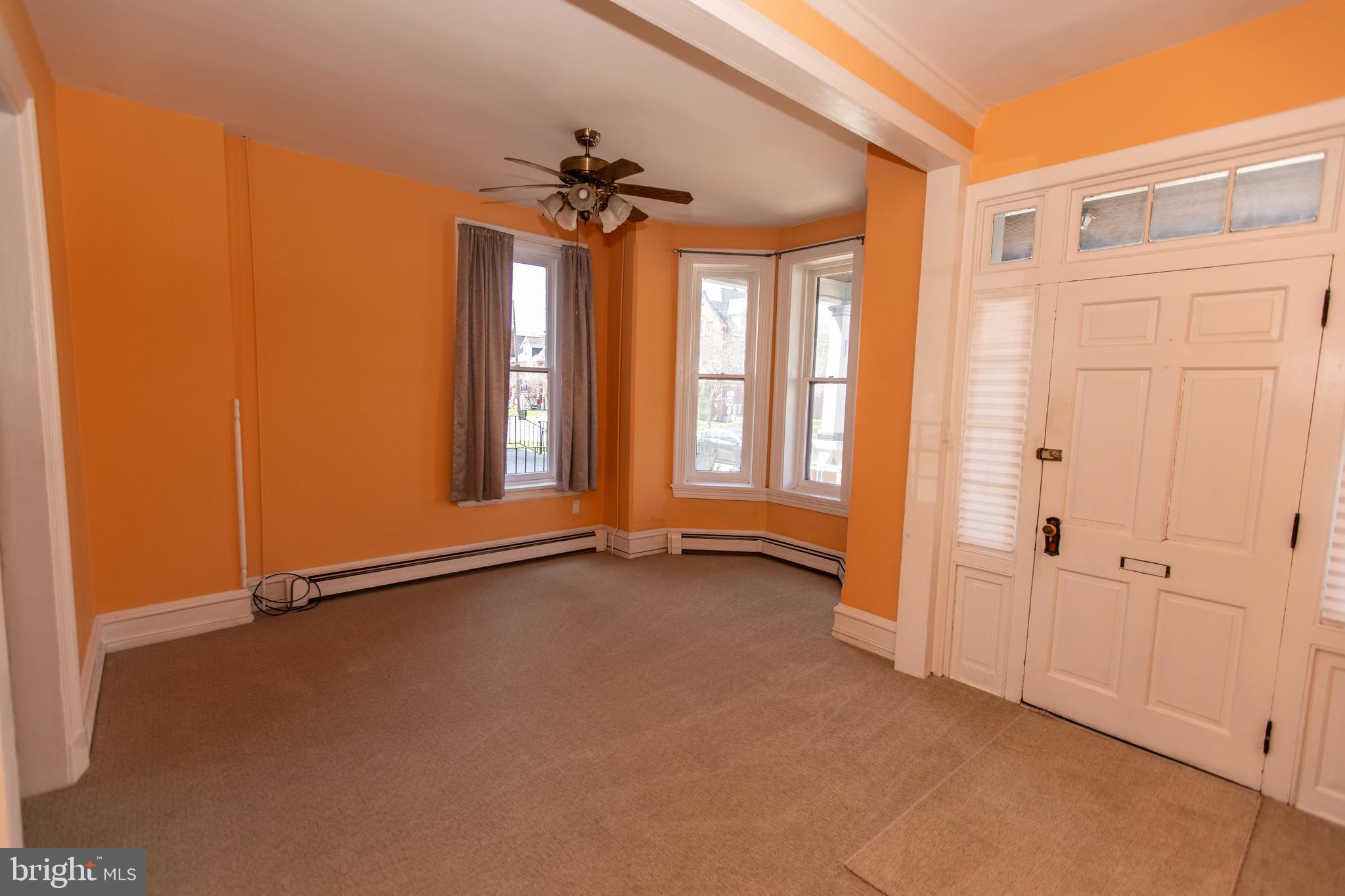 460 Chestnut Street Columbia, PA 17512 - Photo 4 of 33