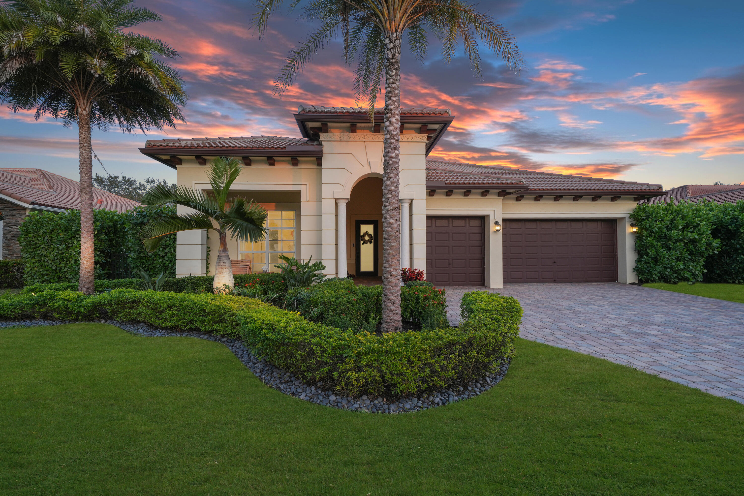 313 Rudder Cay Way Jupiter, FL 33458 - Photo 9 of 104 44_Twilight_7