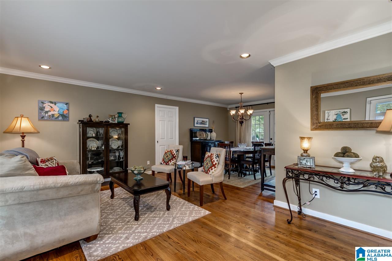 4204 MountainDale Road Birmingham, AL 35213 - Photo 3 of 27