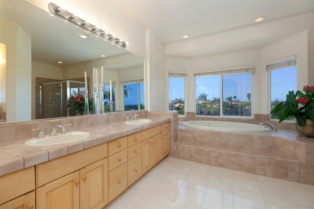 1386 Nightshade Road Carlsbad, CA 92011 - Photo 15 of 25