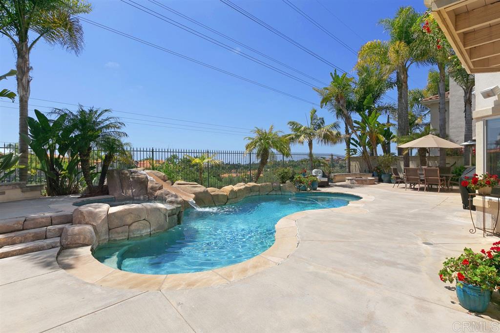 1386 Nightshade Road Carlsbad, CA 92011 - Photo 23 of 25