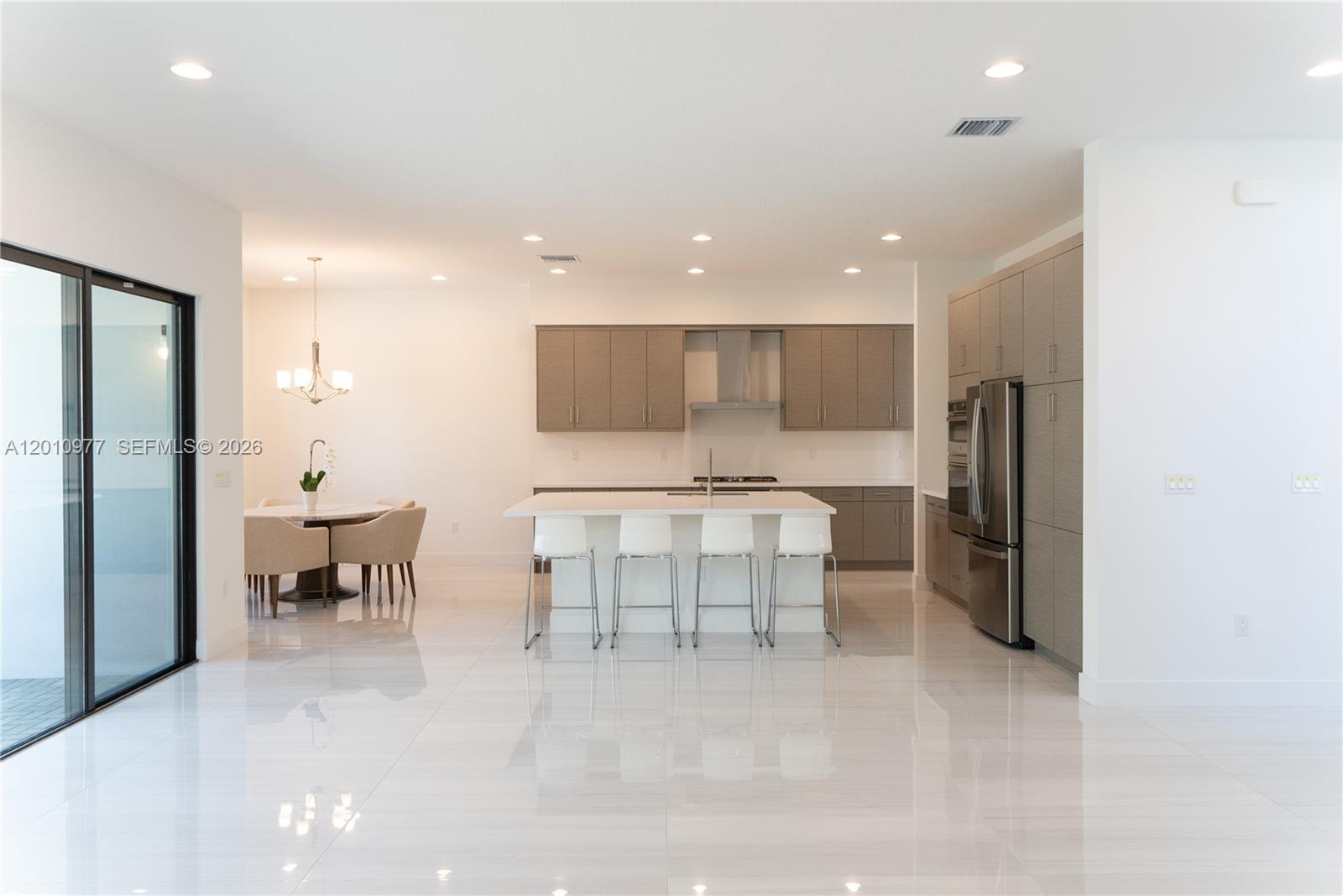 8151 Laurel Falls Drive, Unit 8151 Boca Raton, FL 33496 - Photo 6 of 33