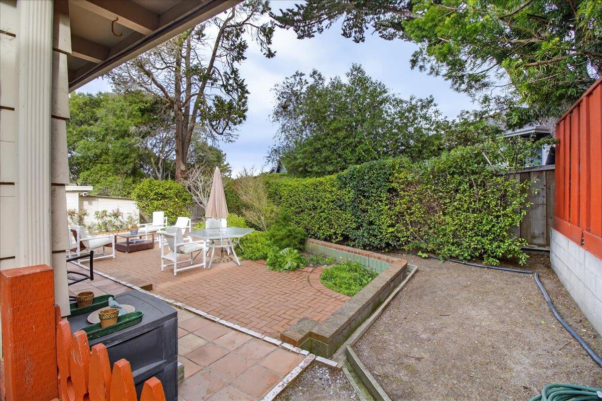 1291 Pacific Street Monterey, CA 93940 - Photo 39 of 42