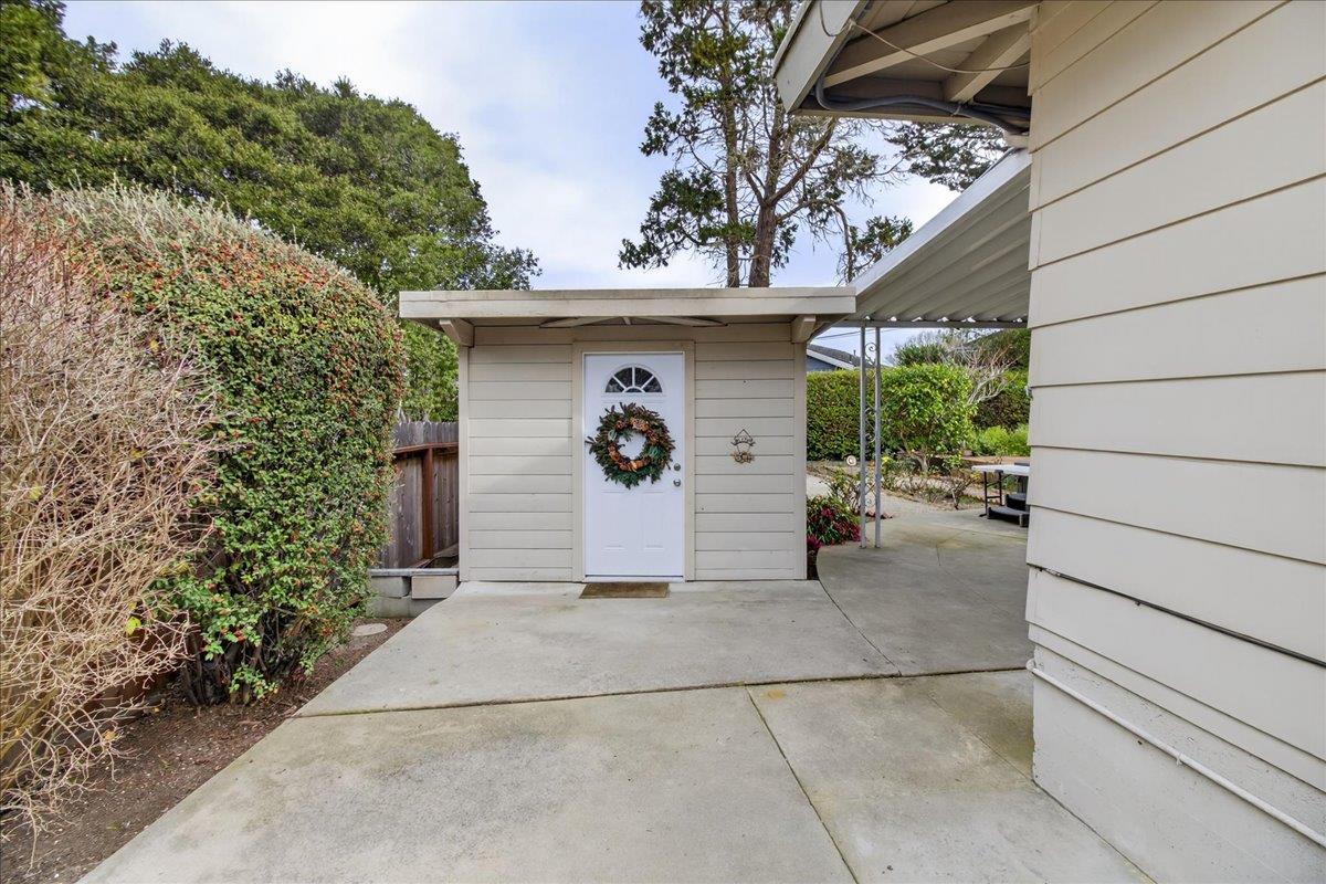 1291 Pacific Street Monterey, CA 93940 - Photo 40 of 42