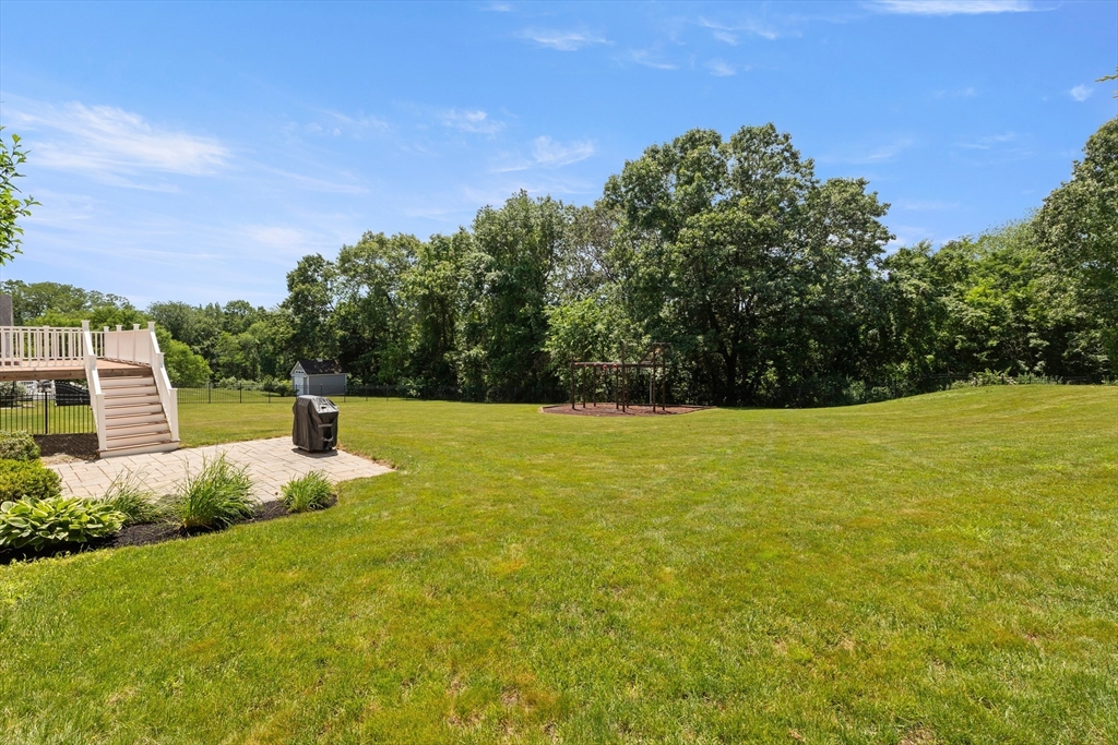 103 Wenham Road Topsfield, MA 01983 - Photo 27 of 30 Gallery Image 27