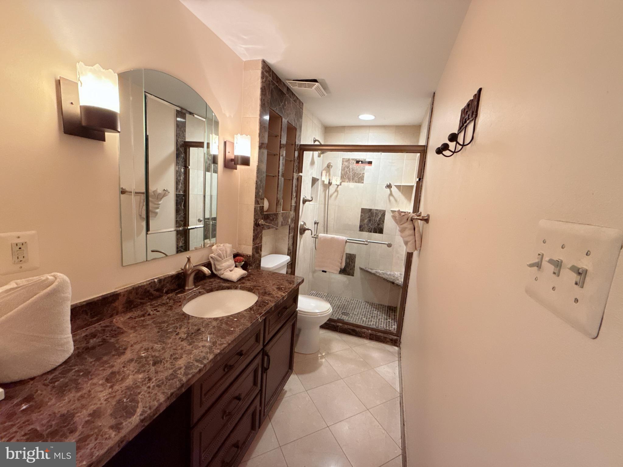 5731 Heming Avenue Springfield, VA 22151 - Photo 16 of 30 Gallery Image 16